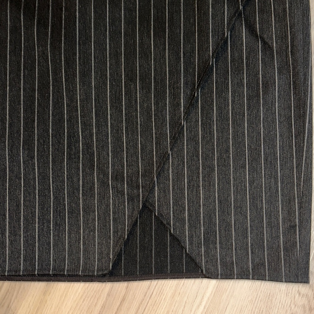 DKNY Charcoal Pinstripe Blazer Skirt Set 16 Career Vintage Professional Polished - Picture 10 of 16